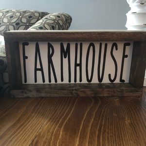 Country farmhouse sign